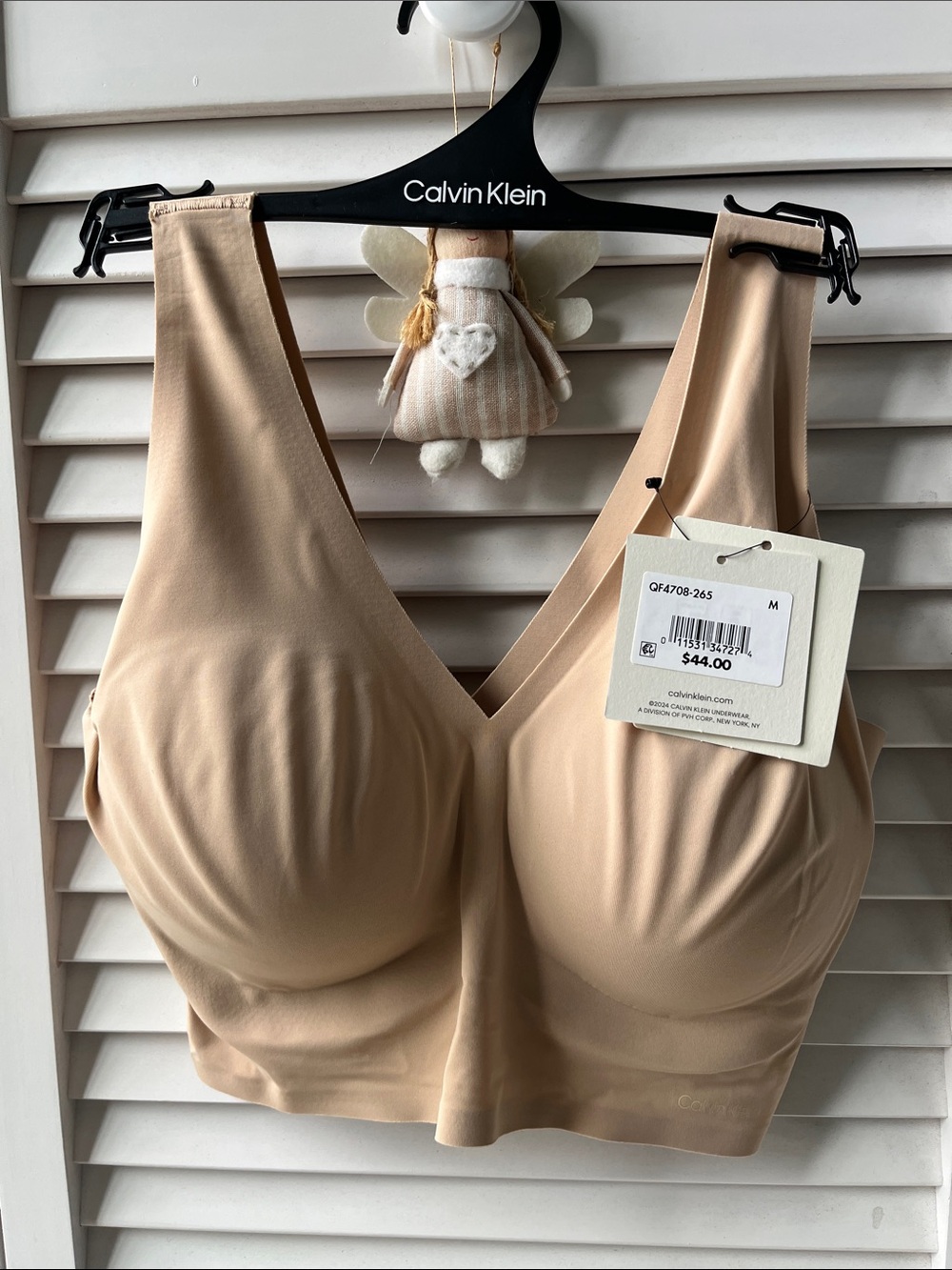 NWT Calvin Klein Underwear Seamless Nude Light-Beige Comfort Bralette size M